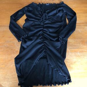 Nasty Gal Collection knit top Size 8 US black knit - elastic gathering up center